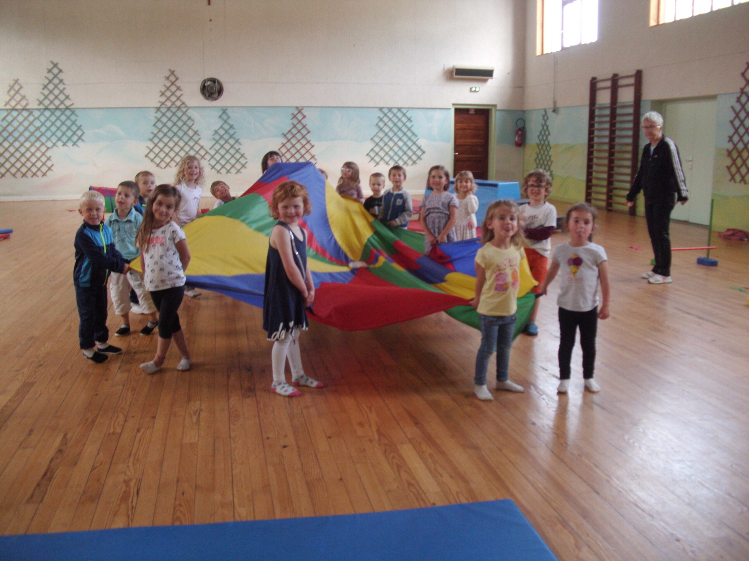 Eveil de l'enfant  Club de gymnastique - Jeanne d'Arc Le Coteau